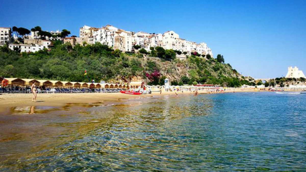 Spiaggia libera Sperlonga: dove parcheggiare e consigli utili